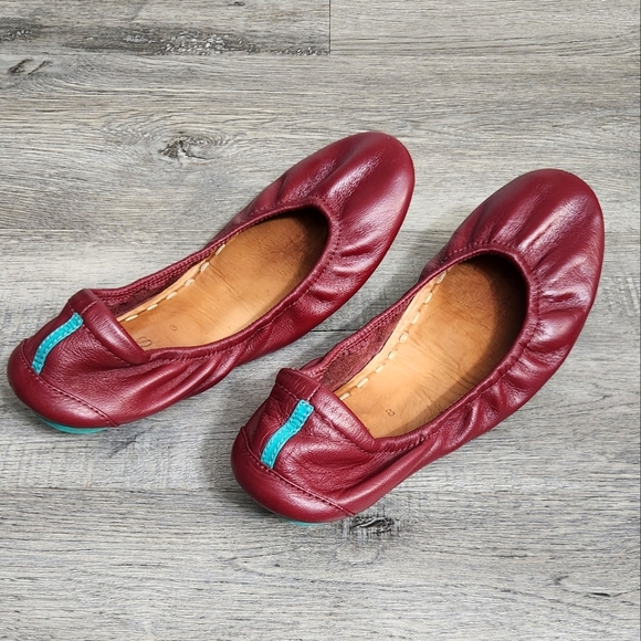 Tieks Gavrieli Ballet Flats Burgundy Red Leather Flats - Picture 3 of 15